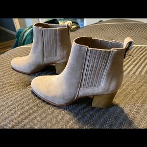 Ankle boots